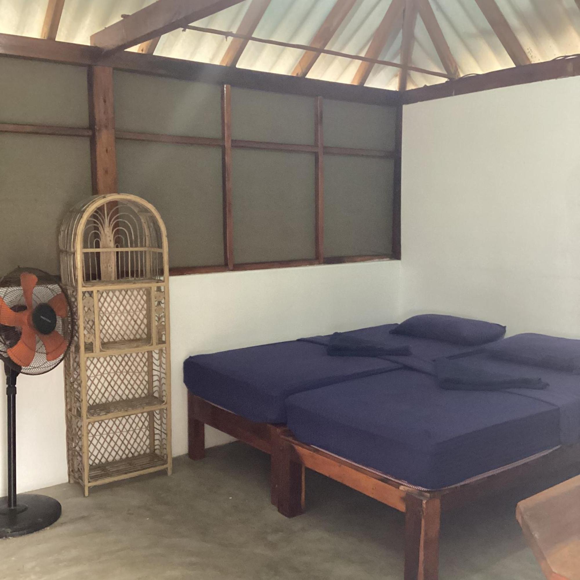 Upali Beach Surf Resort & Cafe آروغام المظهر الخارجي الصورة